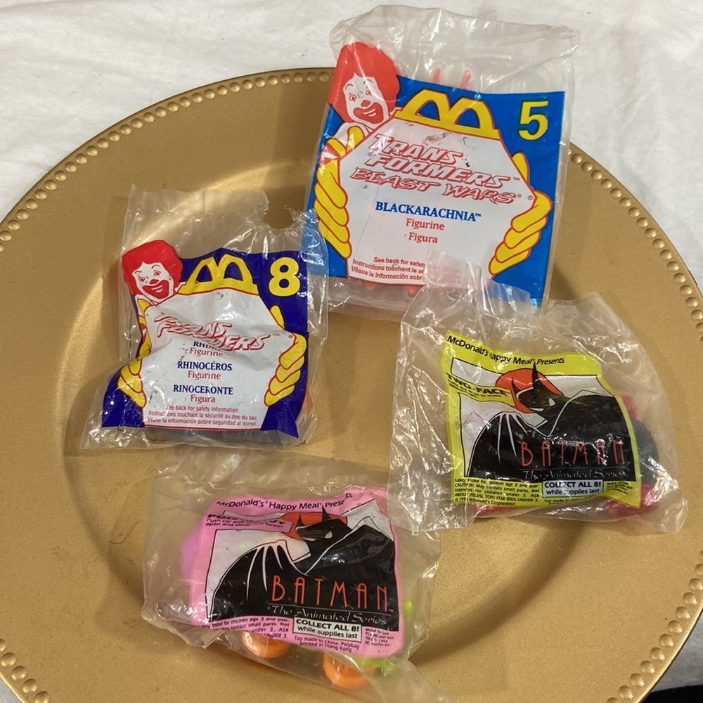- Vintage Batman & transformers 90s McDonald’s toys sealed new 4ct